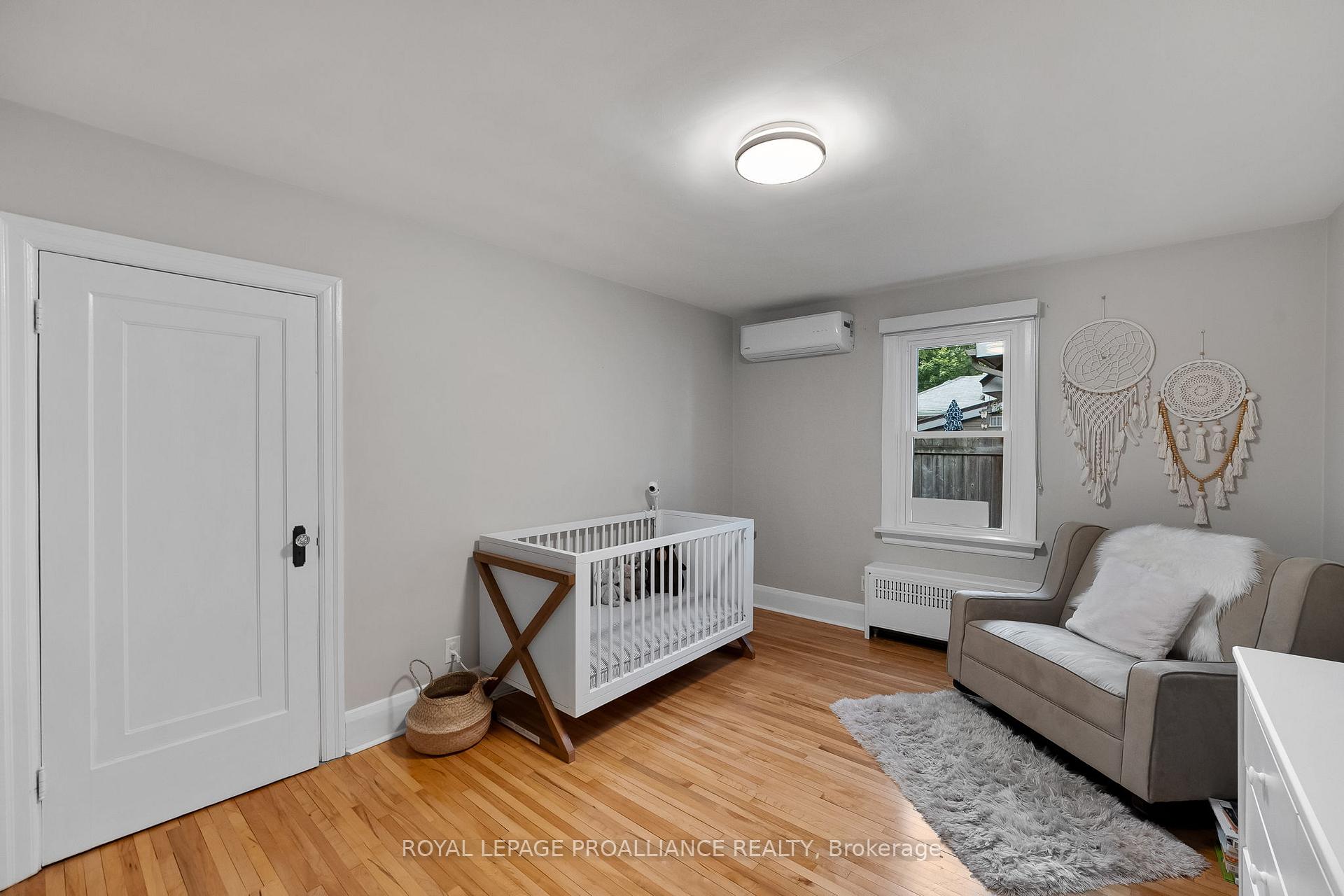 Photo 15 of 288 MacDonald Avenue, Belleville, Belleville Ward — HOMEH