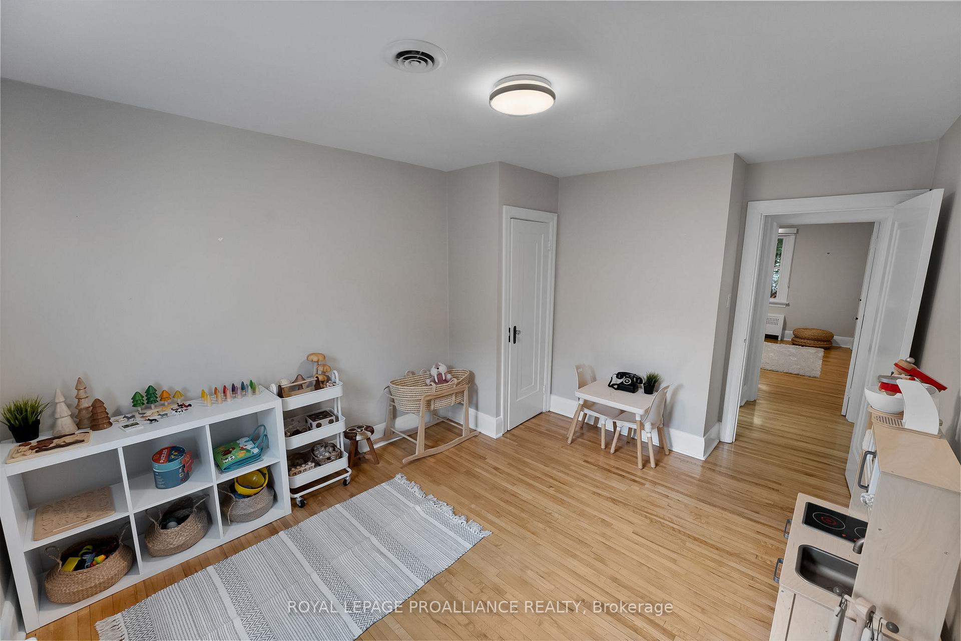 Photo 20 of 288 MacDonald Avenue, Belleville, Belleville Ward — HOMEH