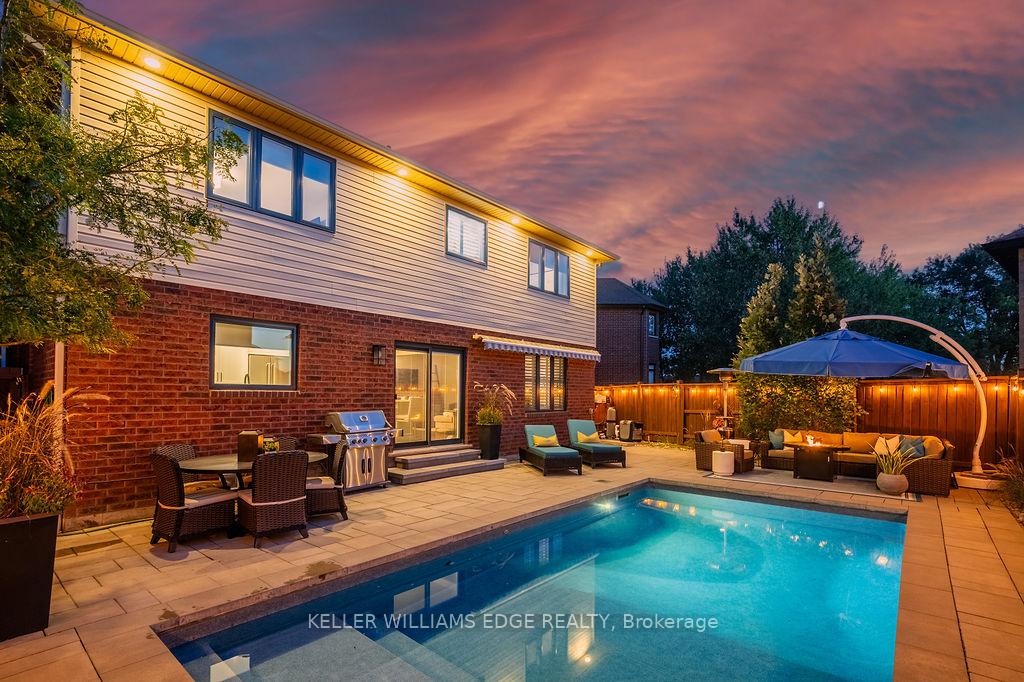 Photo 5 of 16 Edgecroft Crescent, Hamilton, Stoney Creek Mountain — HOMEH