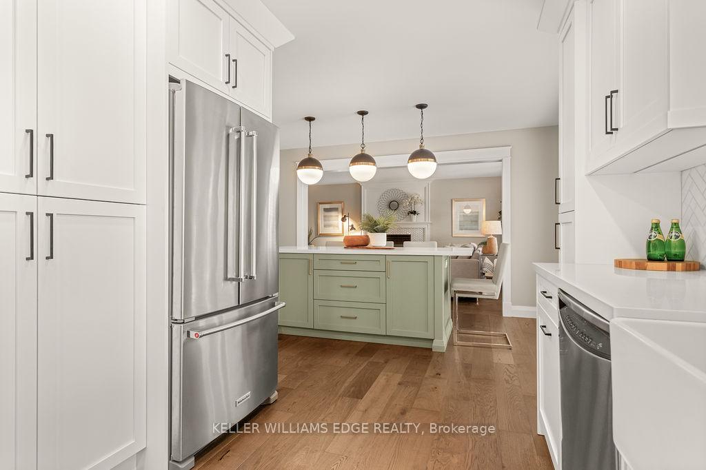 Photo 18 of 16 Edgecroft Crescent, Hamilton, Stoney Creek Mountain — HOMEH