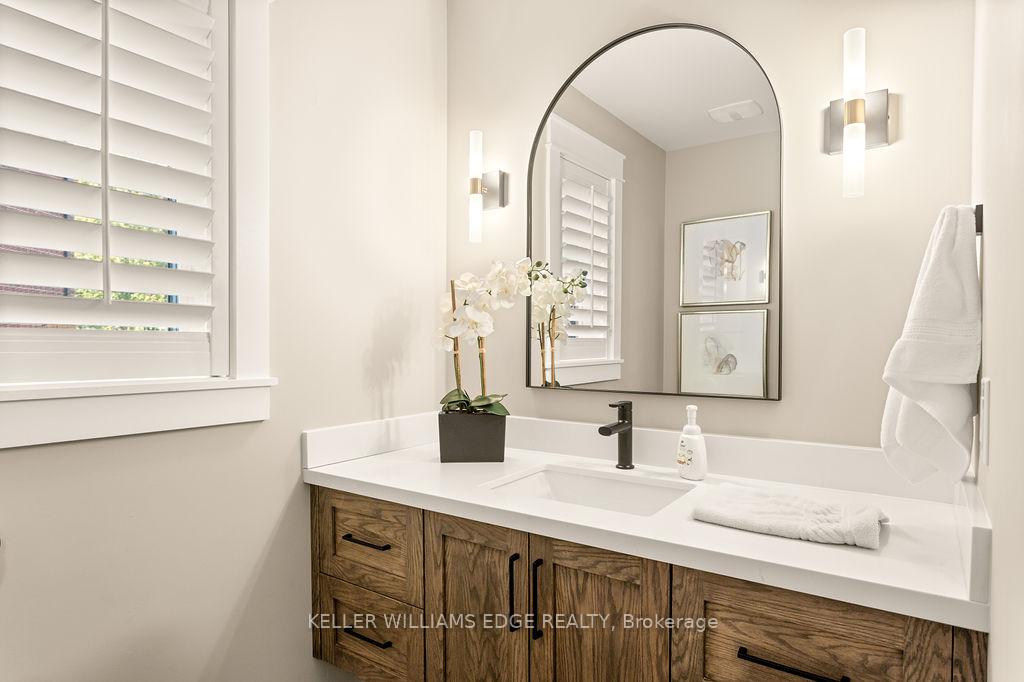Photo 21 of 16 Edgecroft Crescent, Hamilton, Stoney Creek Mountain — HOMEH