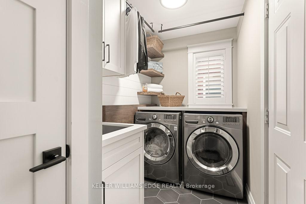 Photo 22 of 16 Edgecroft Crescent, Hamilton, Stoney Creek Mountain — HOMEH