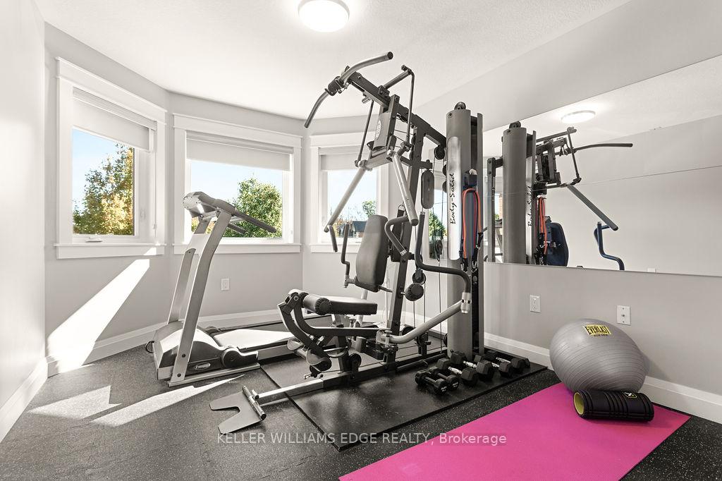 Photo 28 of 16 Edgecroft Crescent, Hamilton, Stoney Creek Mountain — HOMEH