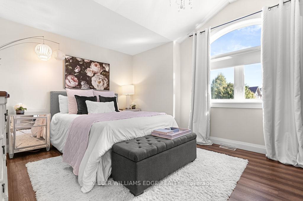 Photo 29 of 16 Edgecroft Crescent, Hamilton, Stoney Creek Mountain — HOMEH