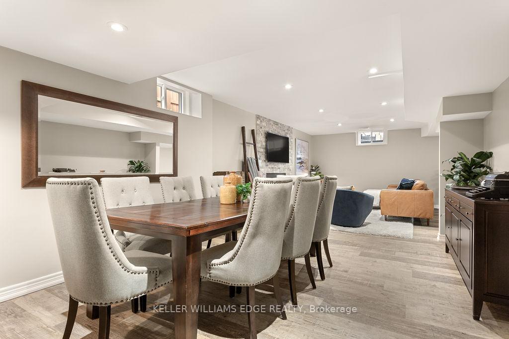 Photo 39 of 16 Edgecroft Crescent, Hamilton, Stoney Creek Mountain — HOMEH