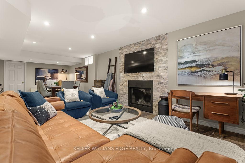 Photo 42 of 16 Edgecroft Crescent, Hamilton, Stoney Creek Mountain — HOMEH