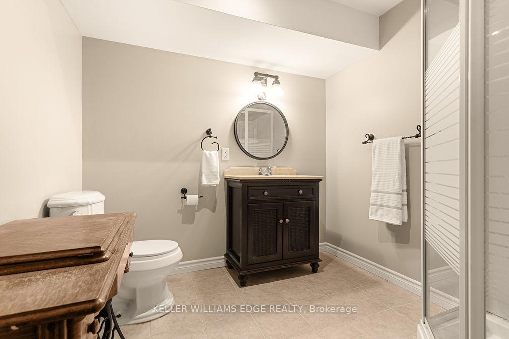 Photo 46 of 16 Edgecroft Crescent, Hamilton, Stoney Creek Mountain — HOMEH