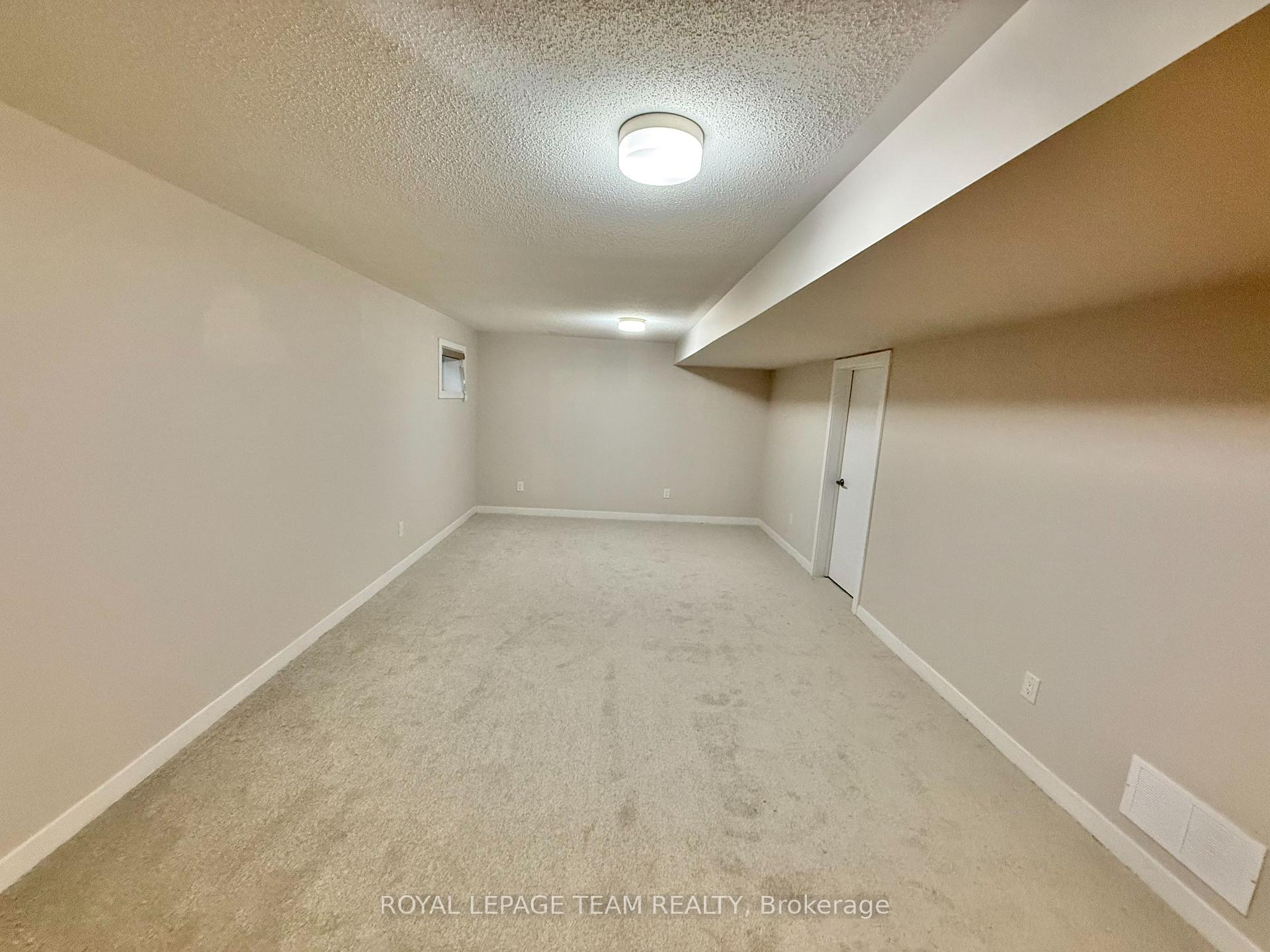 Photo 9 of 303 Canadensis Lane, Ottawa, Barrhaven - Half Moon Bay — HOMEH