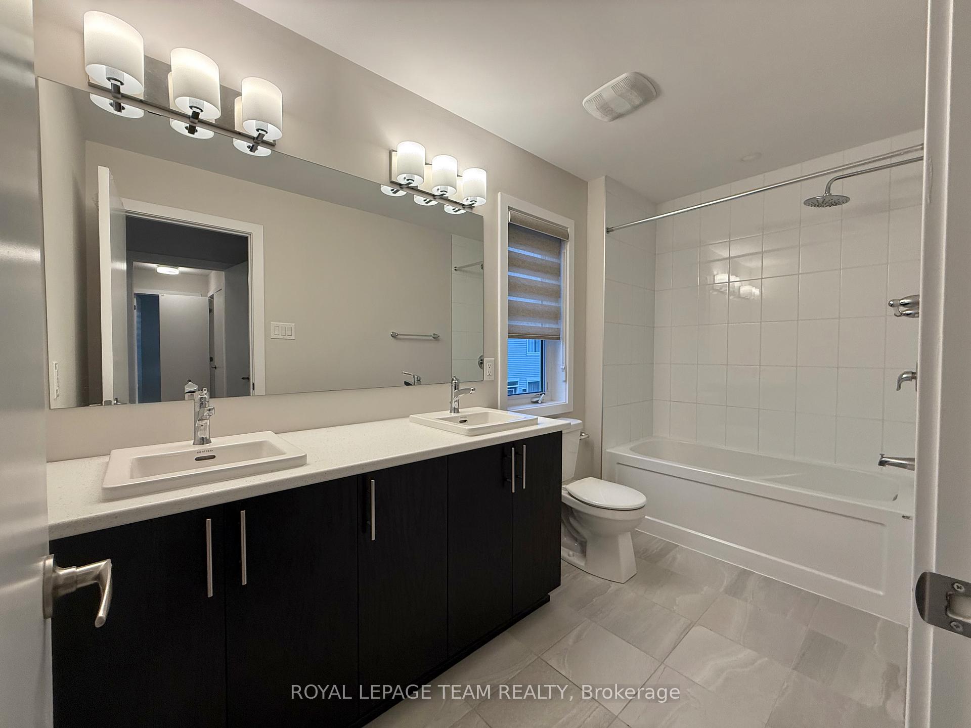 Photo 12 of 303 Canadensis Lane, Ottawa, Barrhaven - Half Moon Bay — HOMEH