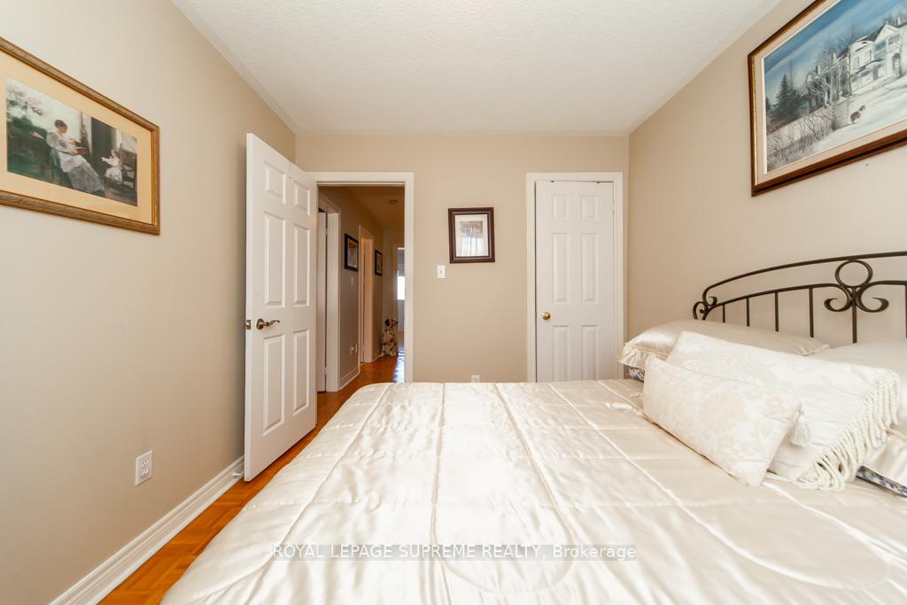 Photo 34 of 43 Coolspring Crescent, Caledon, Bolton East — HOMEH