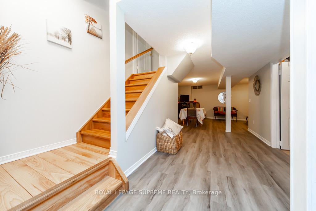 Photo 39 of 43 Coolspring Crescent, Caledon, Bolton East — HOMEH