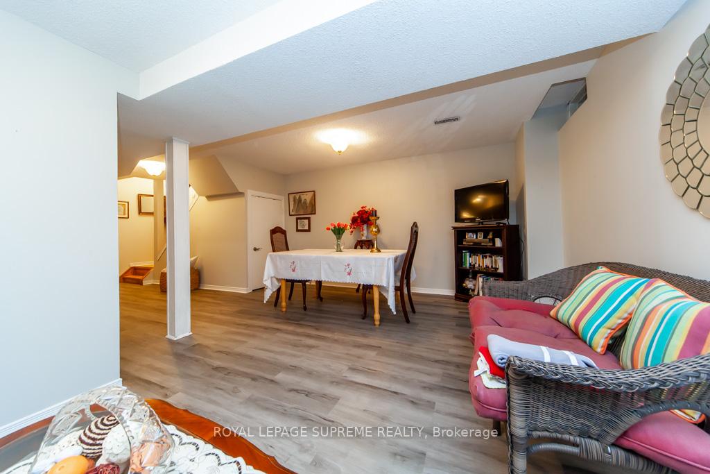 Photo 43 of 43 Coolspring Crescent, Caledon, Bolton East — HOMEH