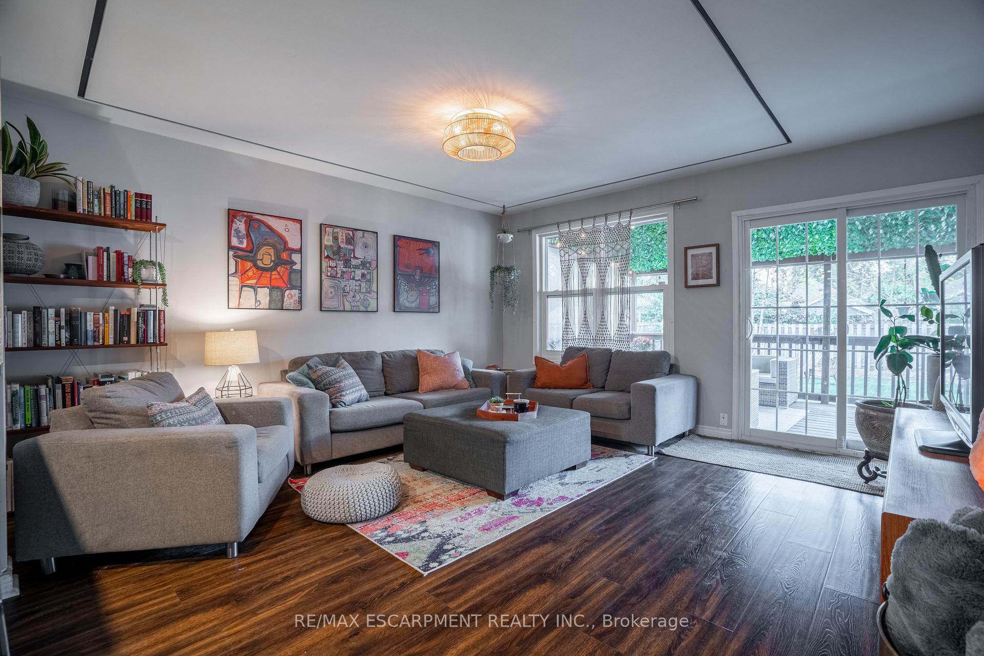 Photo 14 of 128 East 17TH Street, Hamilton, Inch Park — HOMEH