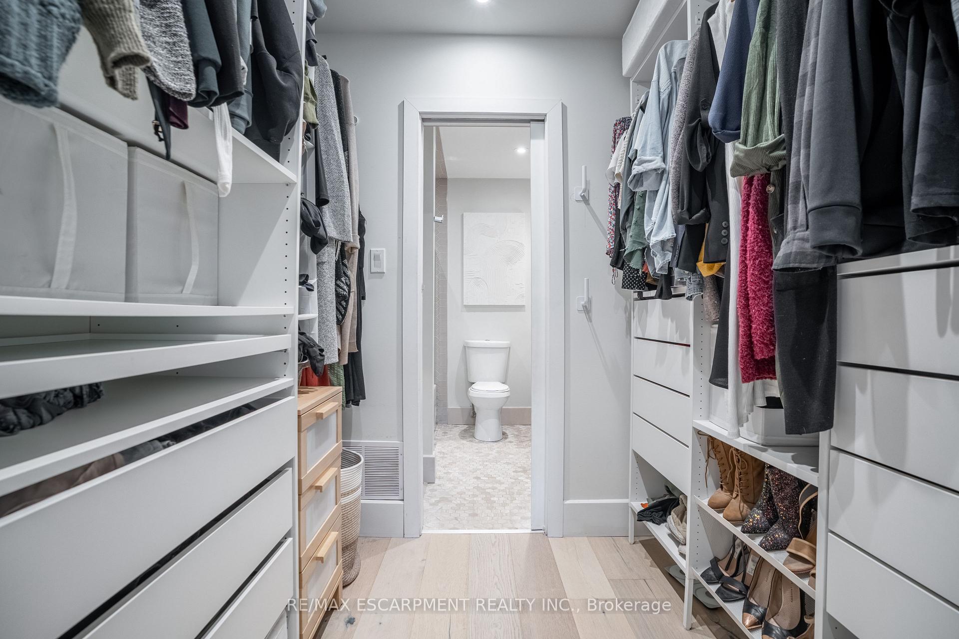 Photo 22 of 128 East 17TH Street, Hamilton, Inch Park — HOMEH