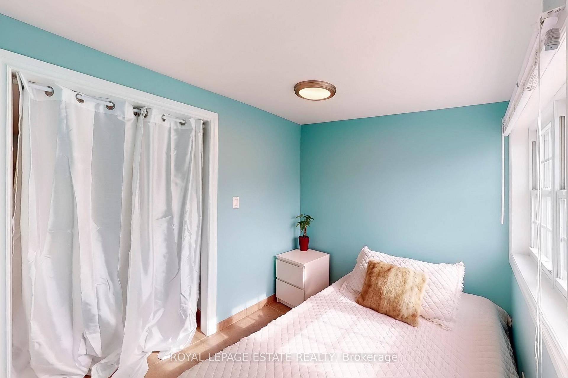 Photo 21 of 6 Durham Street, Clarington, Bowmanville — HOMEH