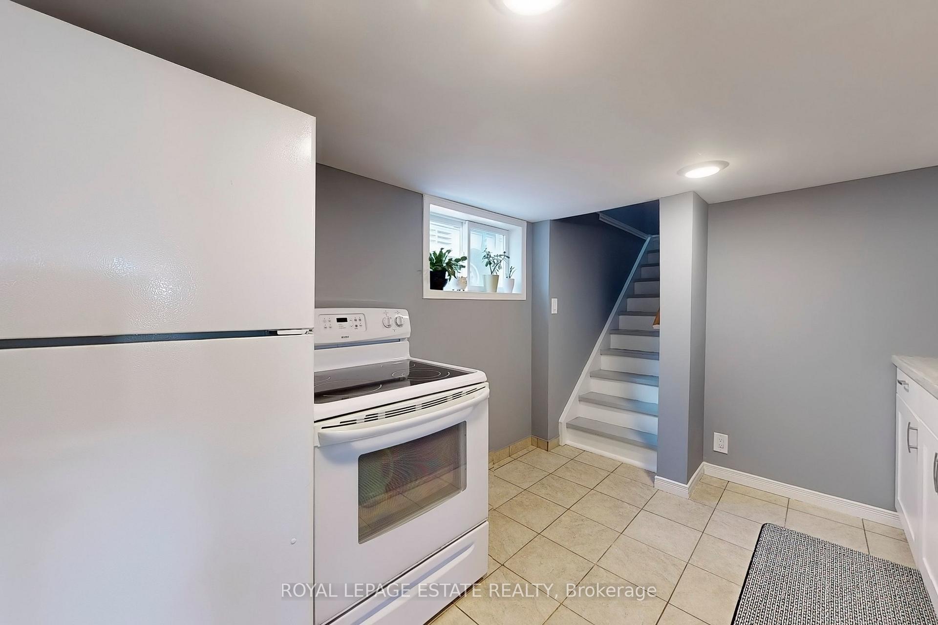 Photo 32 of 6 Durham Street, Clarington, Bowmanville — HOMEH