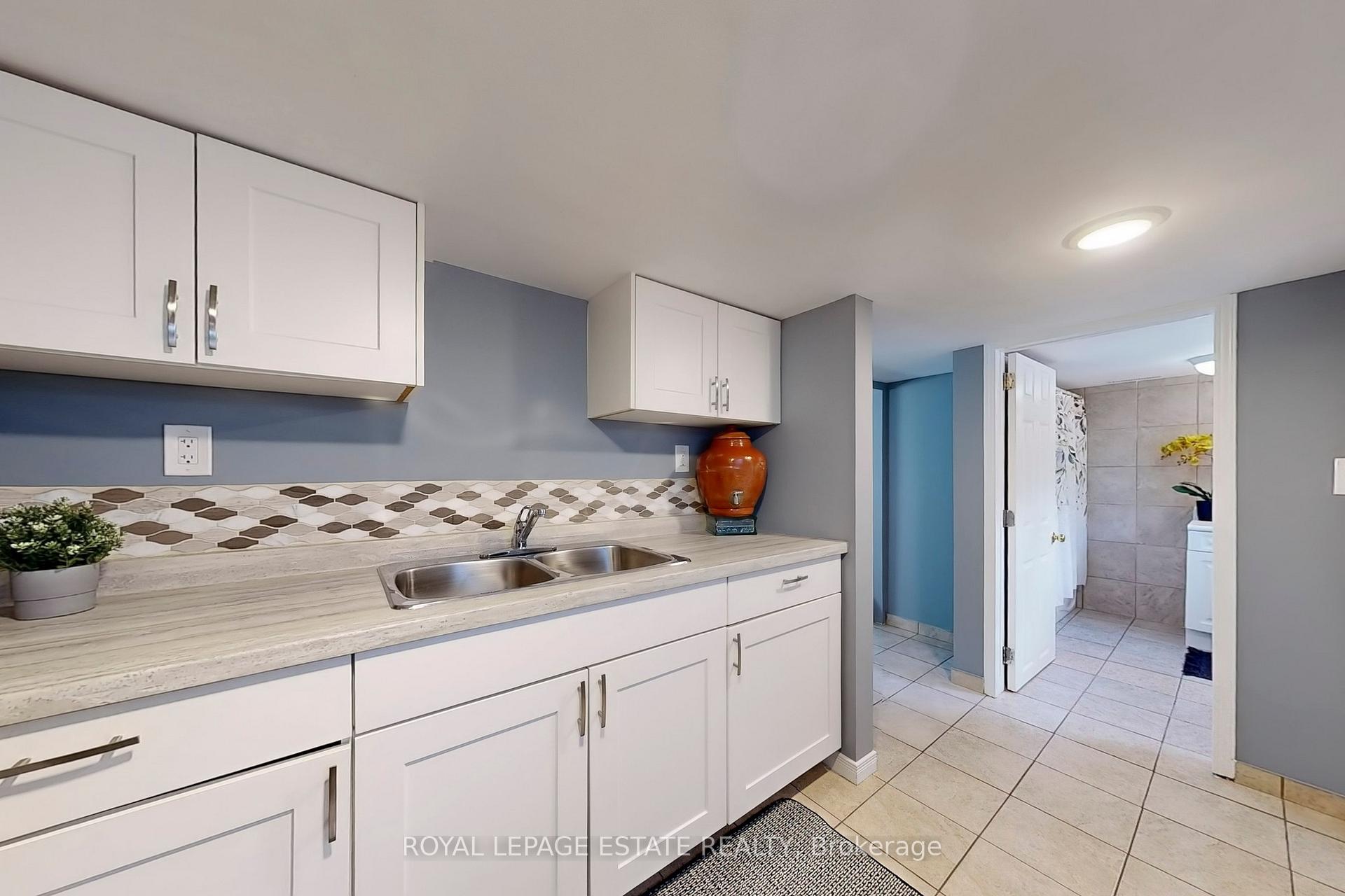 Photo 34 of 6 Durham Street, Clarington, Bowmanville — HOMEH