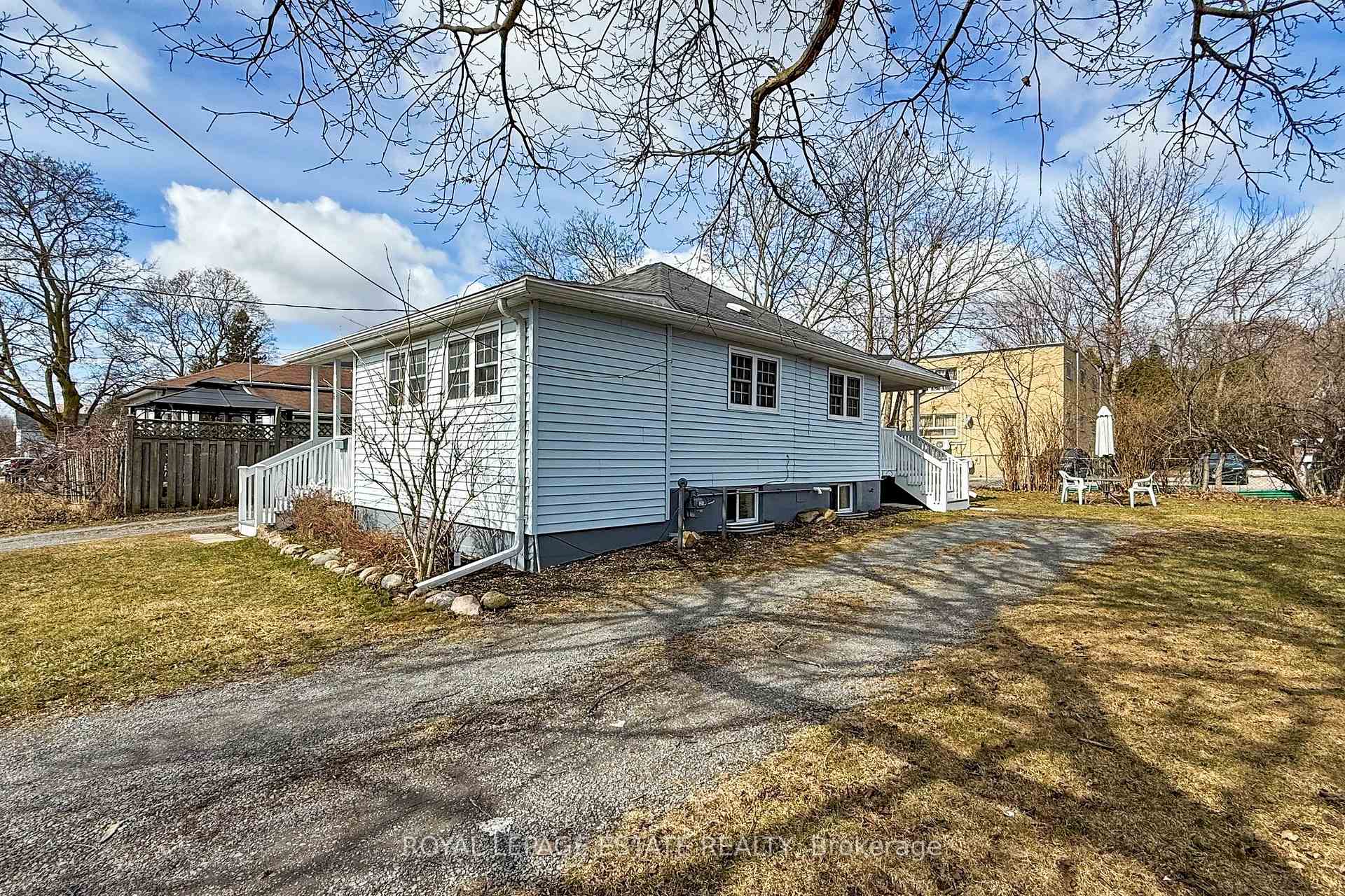 Photo 40 of 6 Durham Street, Clarington, Bowmanville — HOMEH