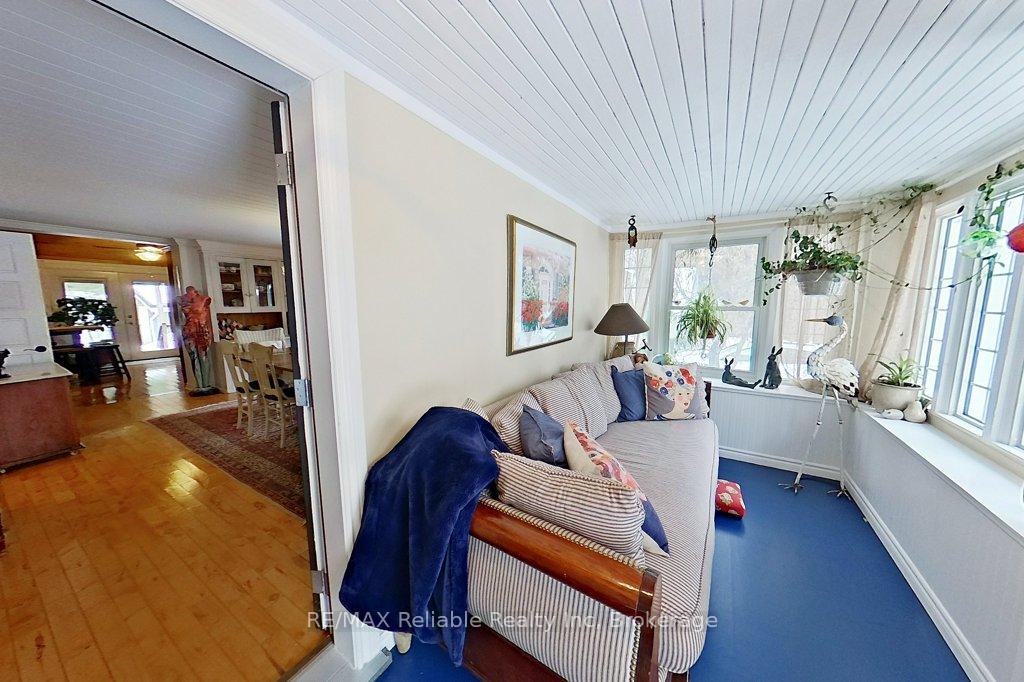 Photo 5 of 38 Catherine Street, Bluewater, Bayfield — HOMEH