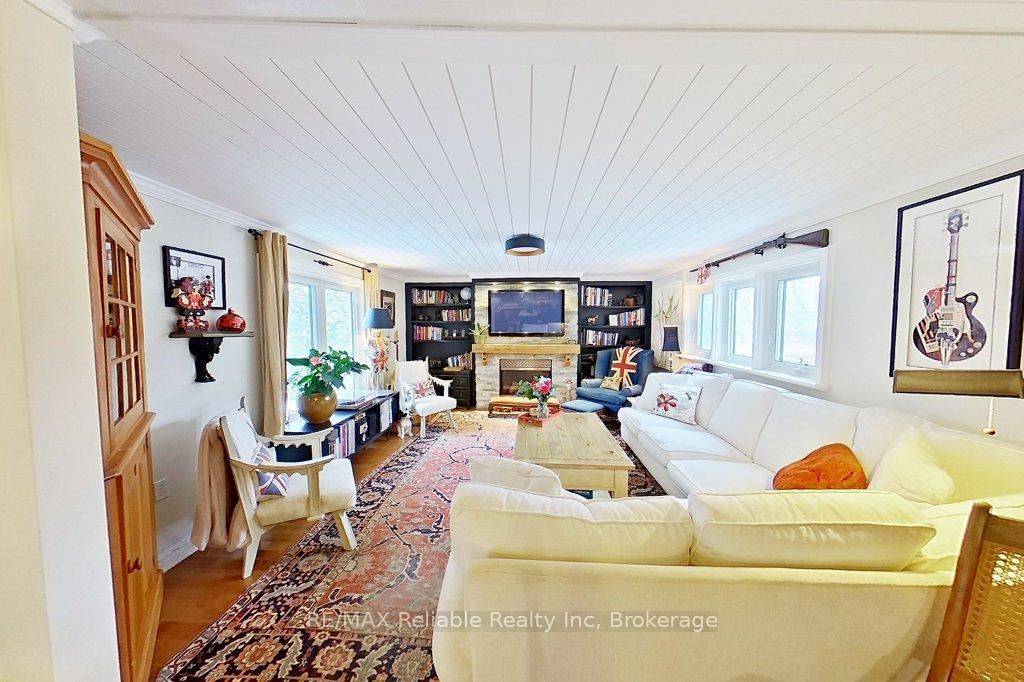 Photo 18 of 38 Catherine Street, Bluewater, Bayfield — HOMEH