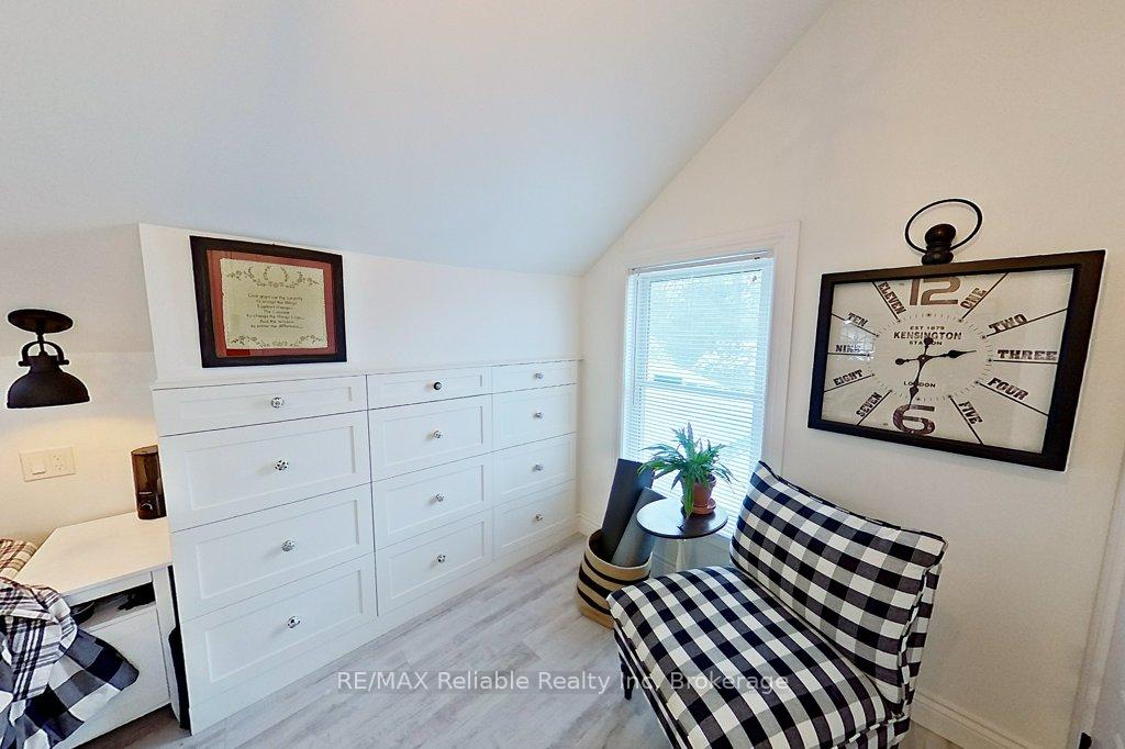 Photo 25 of 38 Catherine Street, Bluewater, Bayfield — HOMEH