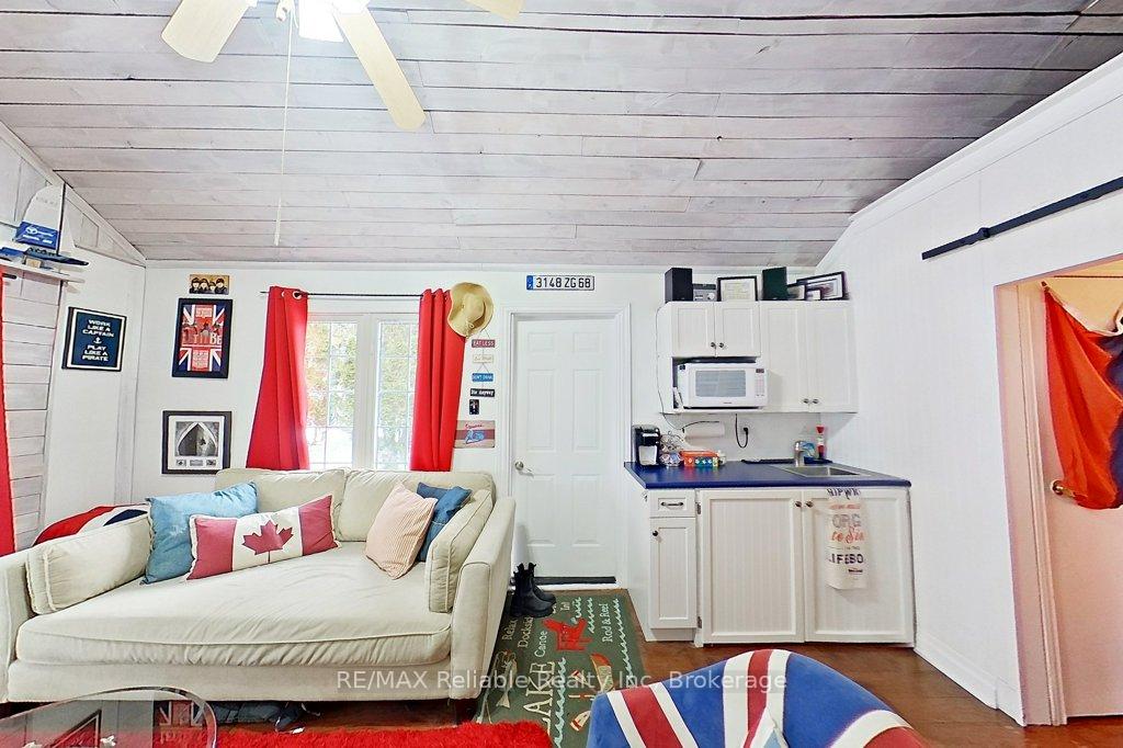 Photo 31 of 38 Catherine Street, Bluewater, Bayfield — HOMEH