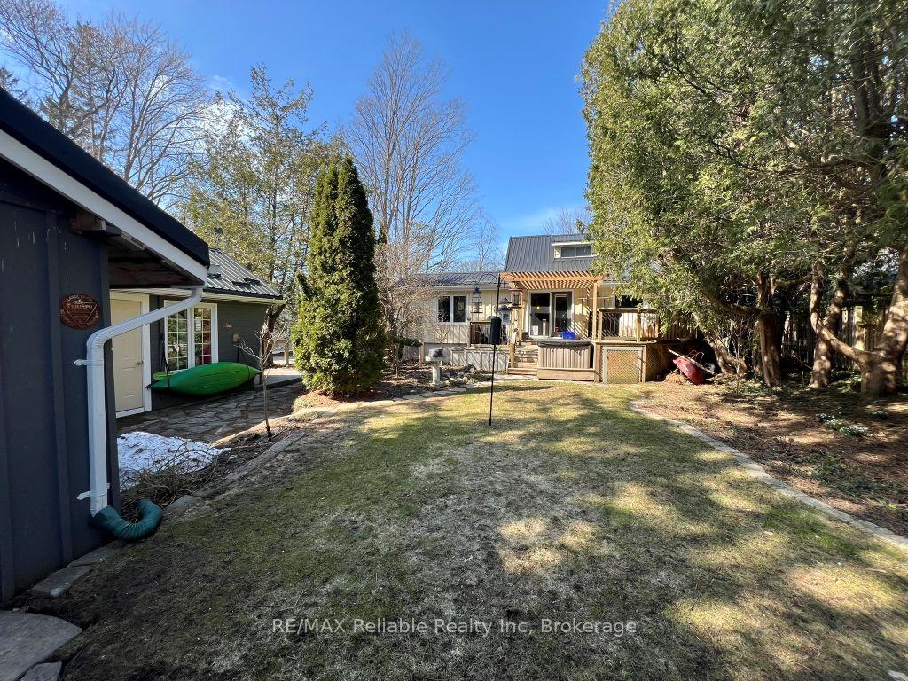 Photo 40 of 38 Catherine Street, Bluewater, Bayfield — HOMEH