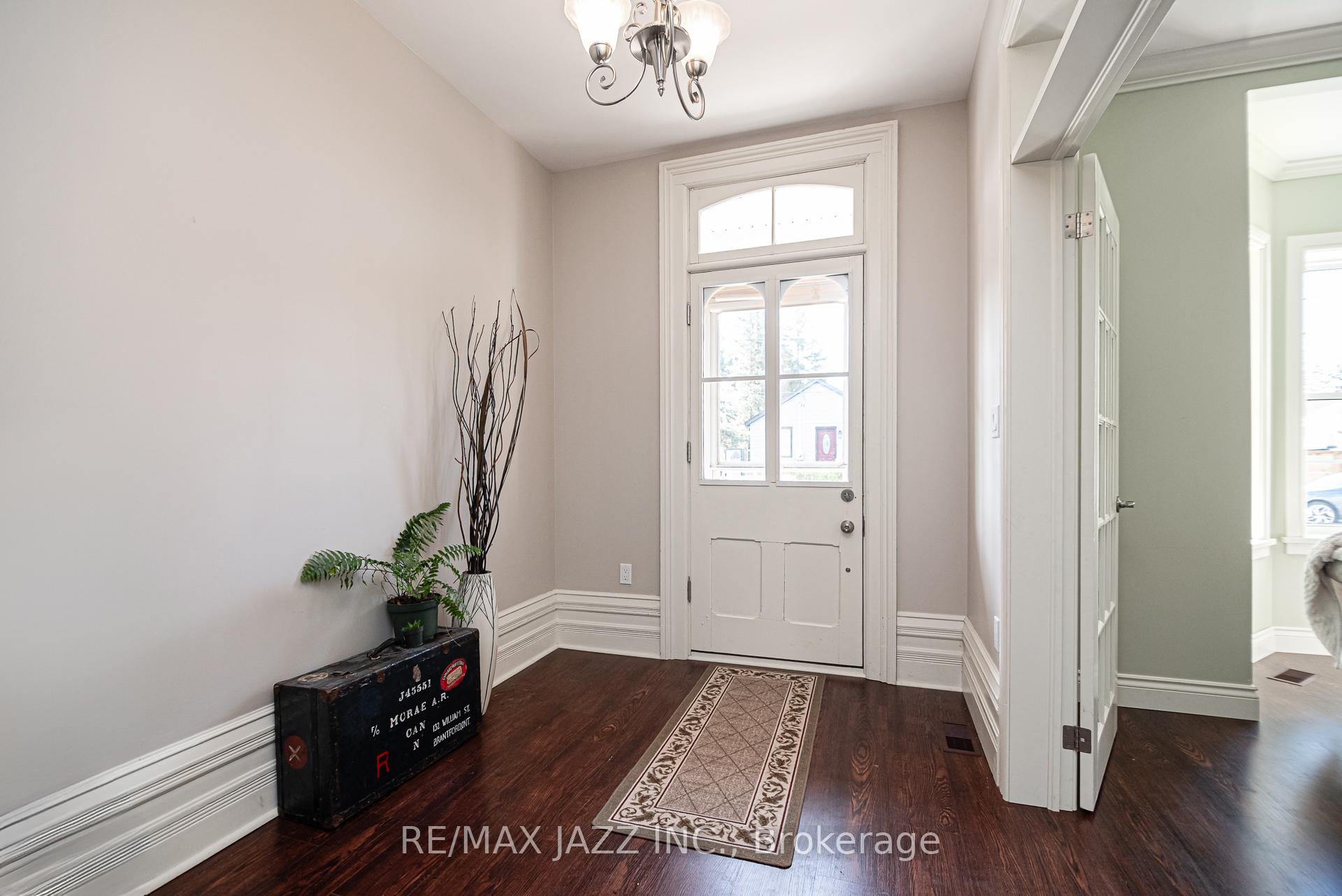 Photo 2 of 28 Emily Street E, Clarington, Newcastle — HOMEH