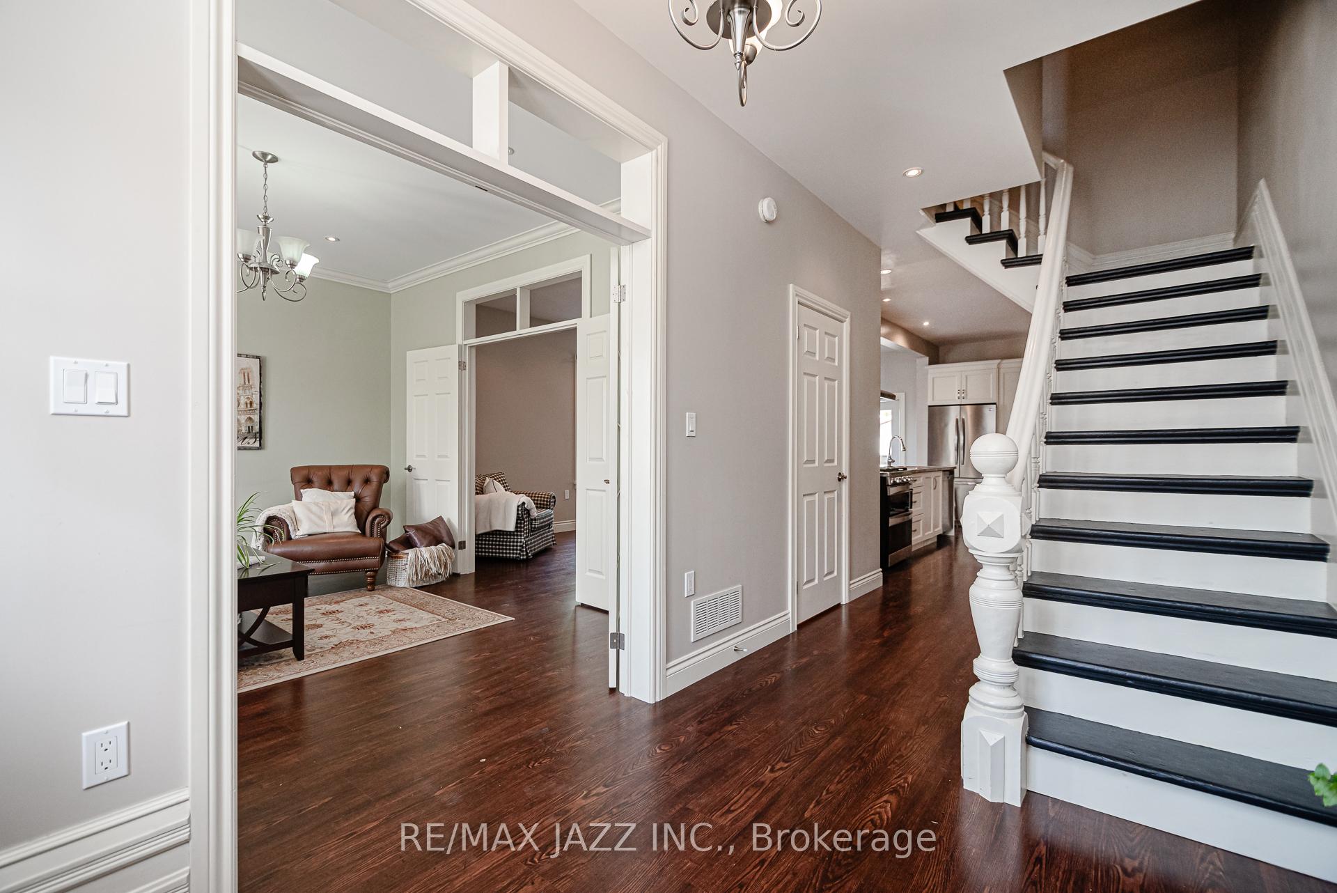 Photo 3 of 28 Emily Street E, Clarington, Newcastle — HOMEH