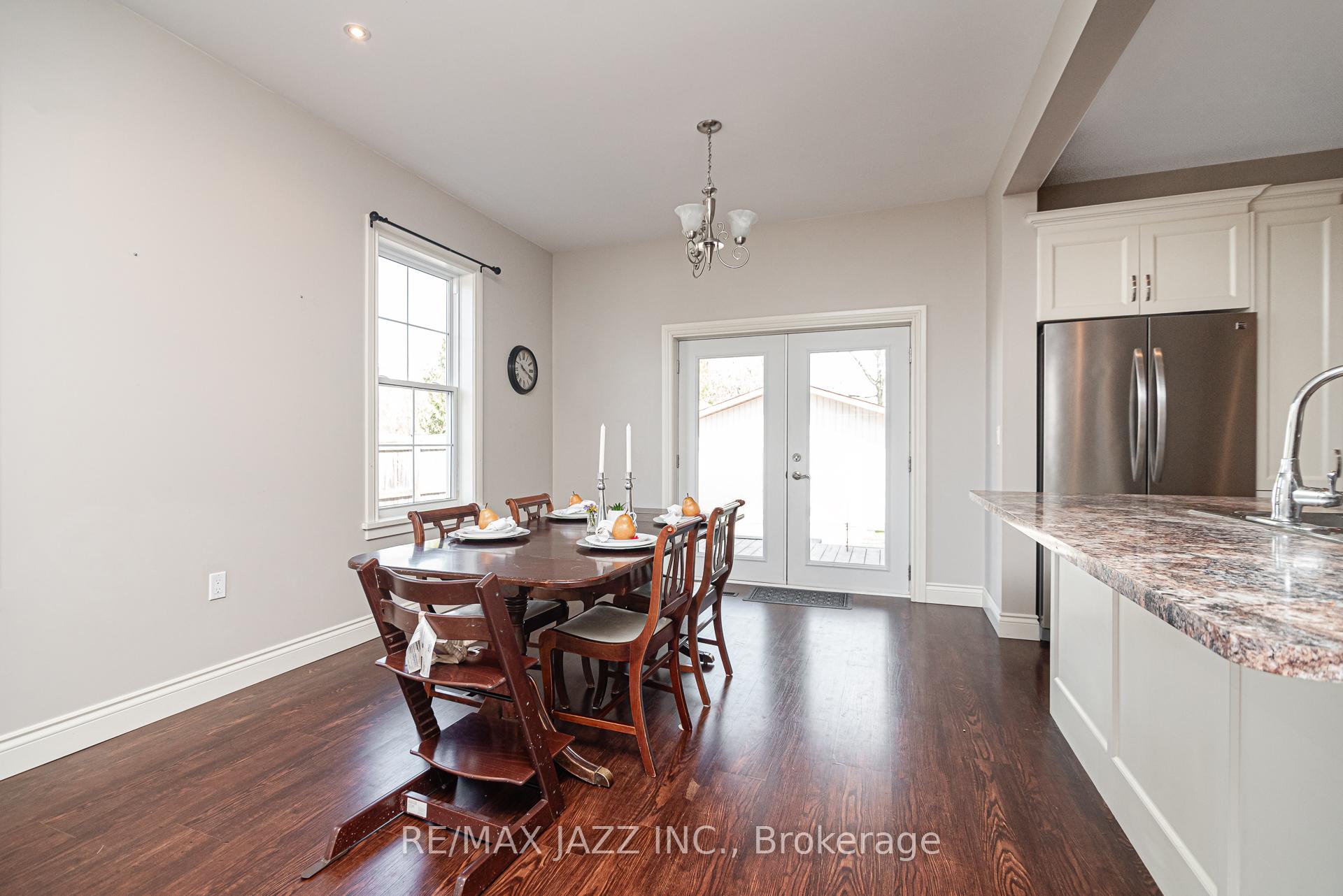 Photo 6 of 28 Emily Street E, Clarington, Newcastle — HOMEH