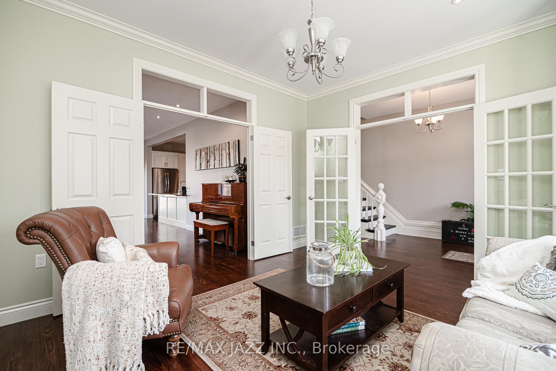 Photo 10 of 28 Emily Street E, Clarington, Newcastle — HOMEH