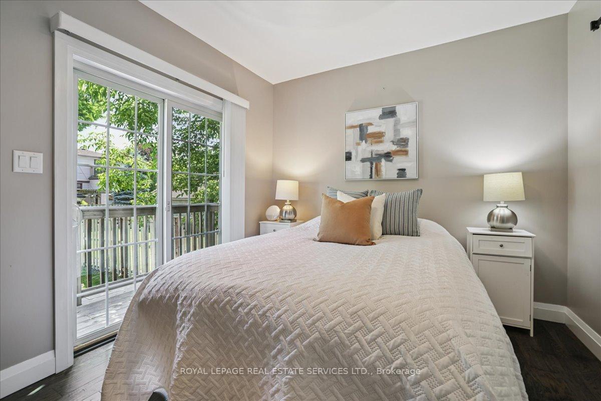 Photo 13 of 4 Rembe Avenue, Hamilton, Hamilton Beach — HOMEH