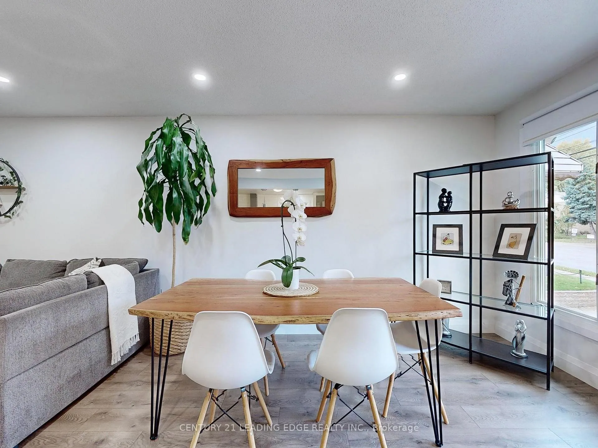 Photo 4 of 49 Quigley Road, Hamilton, Vincent — HOMEH