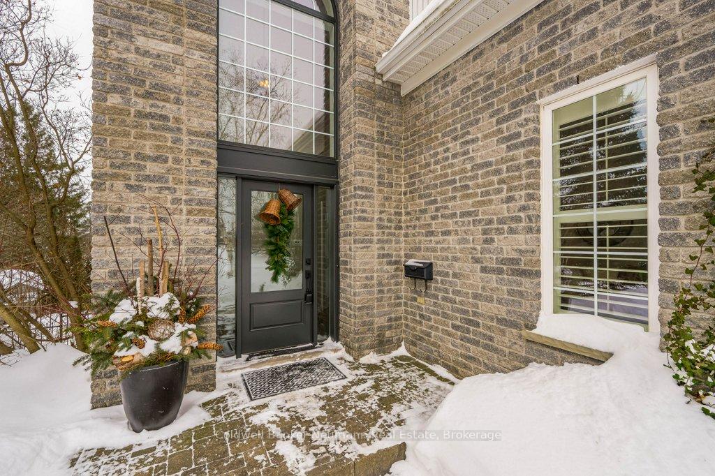 Photo 5 of 305 Farley Drive, Guelph, Pineridge/Westminster Woods — HOMEH