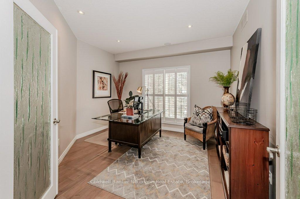 Photo 19 of 305 Farley Drive, Guelph, Pineridge/Westminster Woods — HOMEH