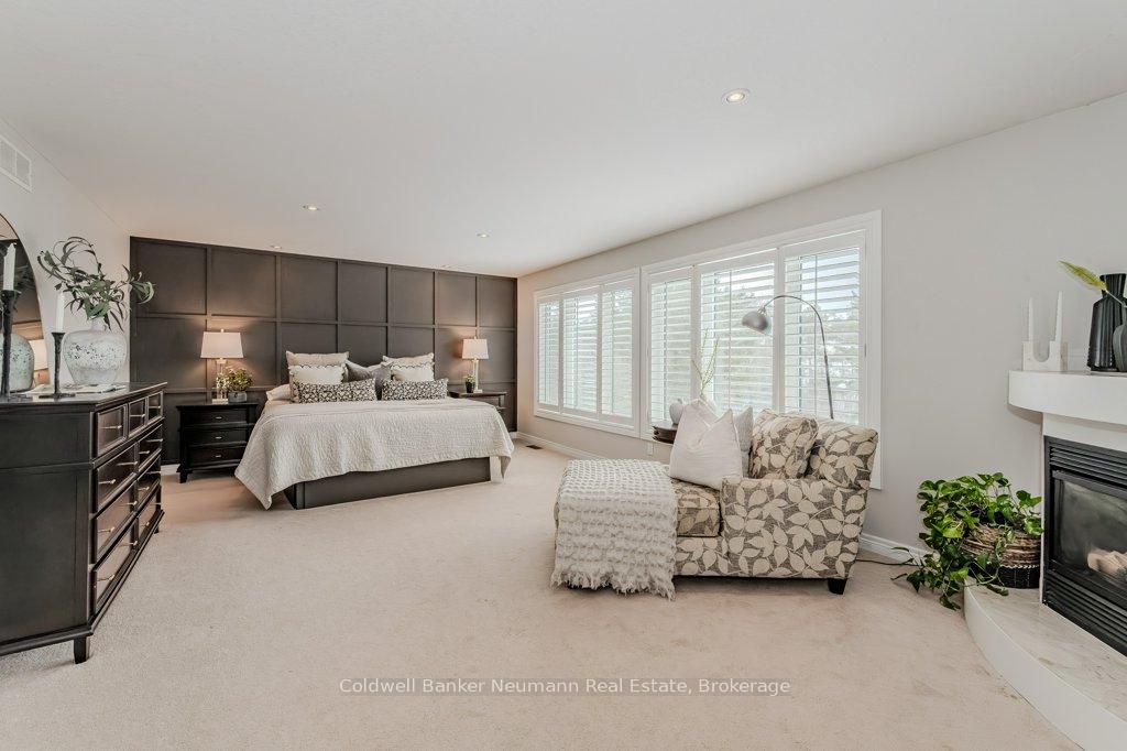Photo 24 of 305 Farley Drive, Guelph, Pineridge/Westminster Woods — HOMEH