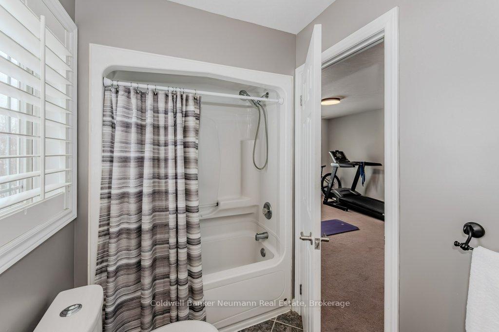 Photo 31 of 305 Farley Drive, Guelph, Pineridge/Westminster Woods — HOMEH