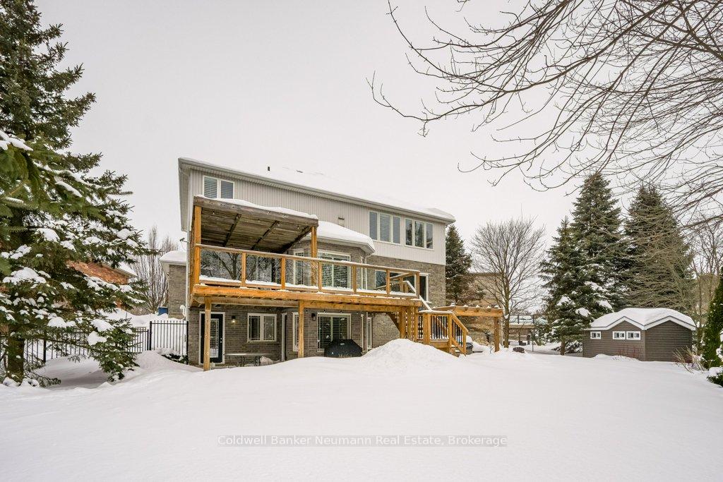 Photo 42 of 305 Farley Drive, Guelph, Pineridge/Westminster Woods — HOMEH