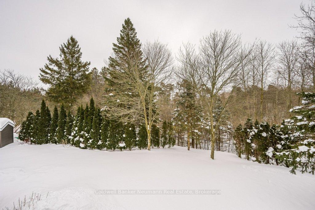 Photo 49 of 305 Farley Drive, Guelph, Pineridge/Westminster Woods — HOMEH