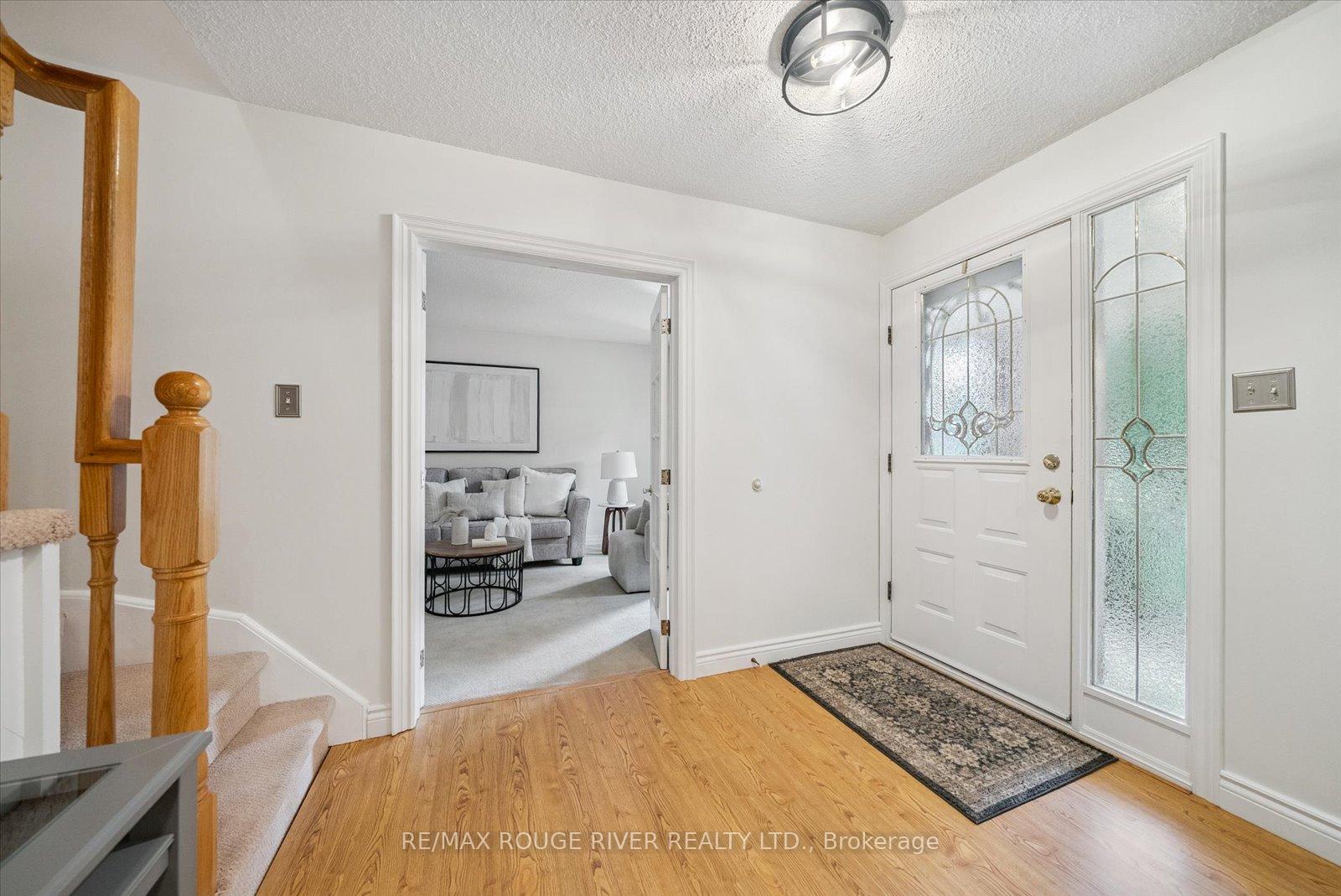 Photo 2 of 153 Walton Drive, Aurora, Aurora Village — HOMEH