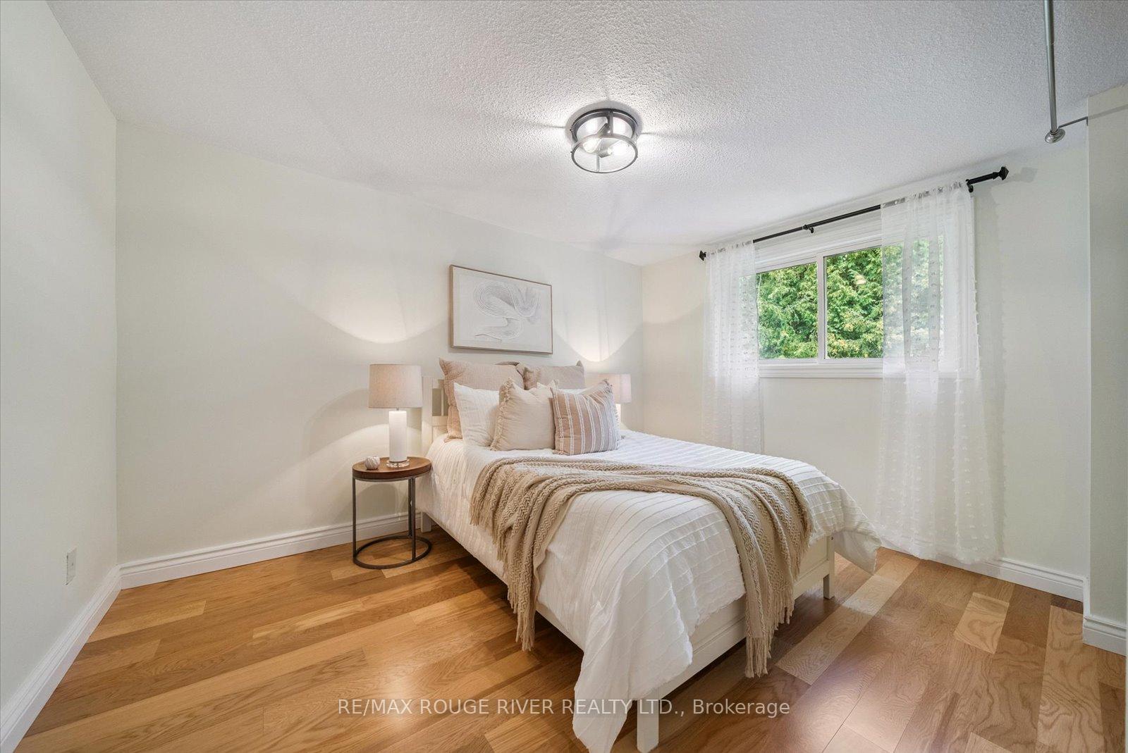 Photo 28 of 153 Walton Drive, Aurora, Aurora Village — HOMEH
