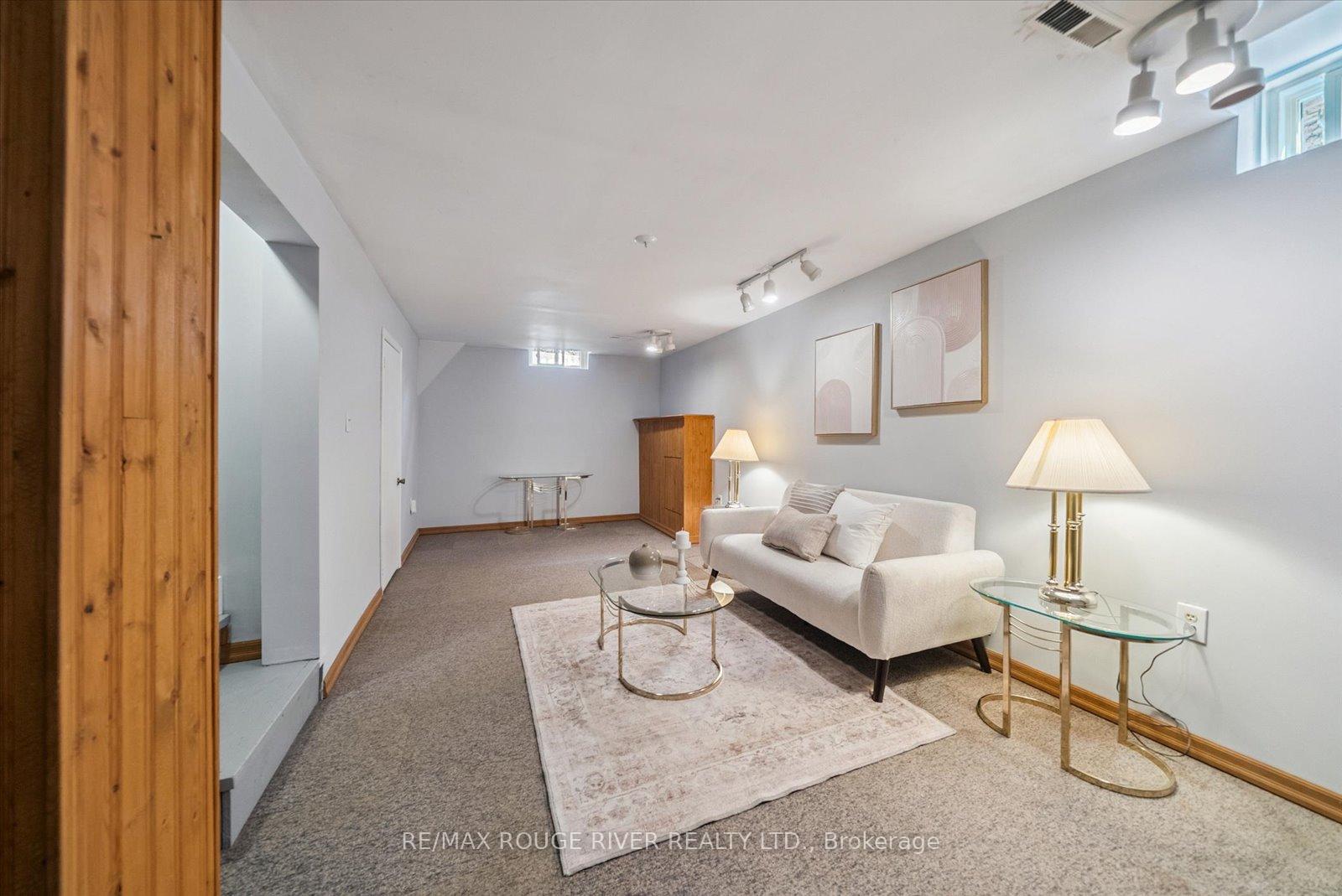 Photo 31 of 153 Walton Drive, Aurora, Aurora Village — HOMEH