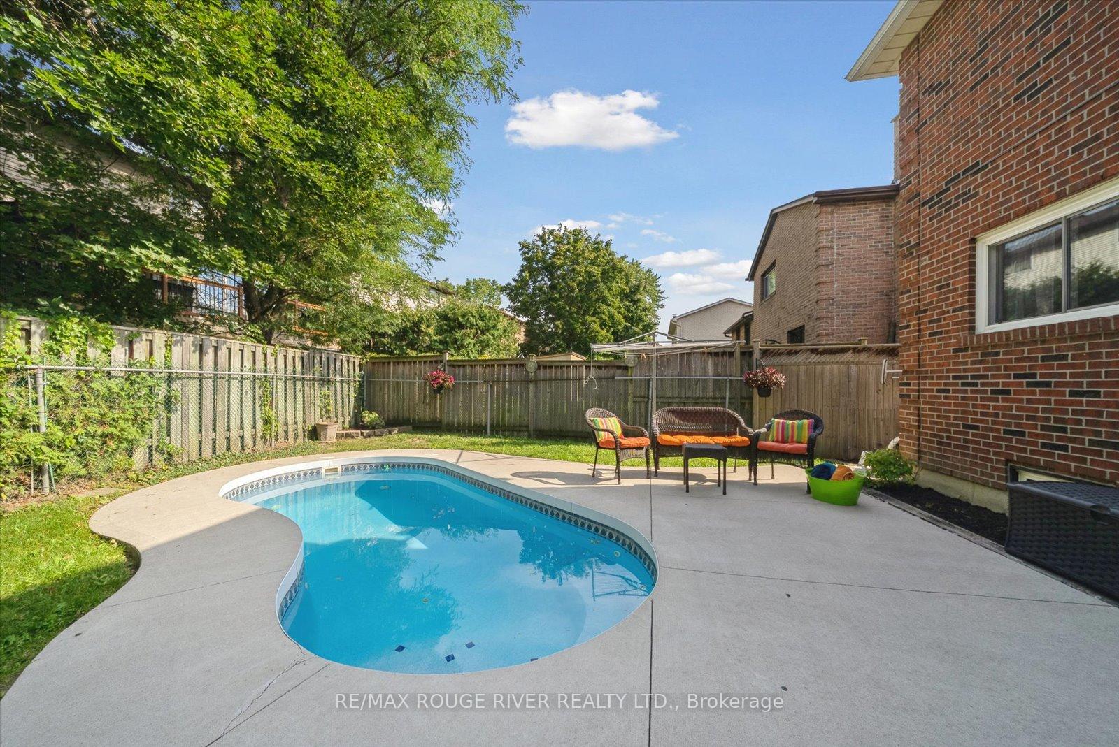 Photo 34 of 153 Walton Drive, Aurora, Aurora Village — HOMEH