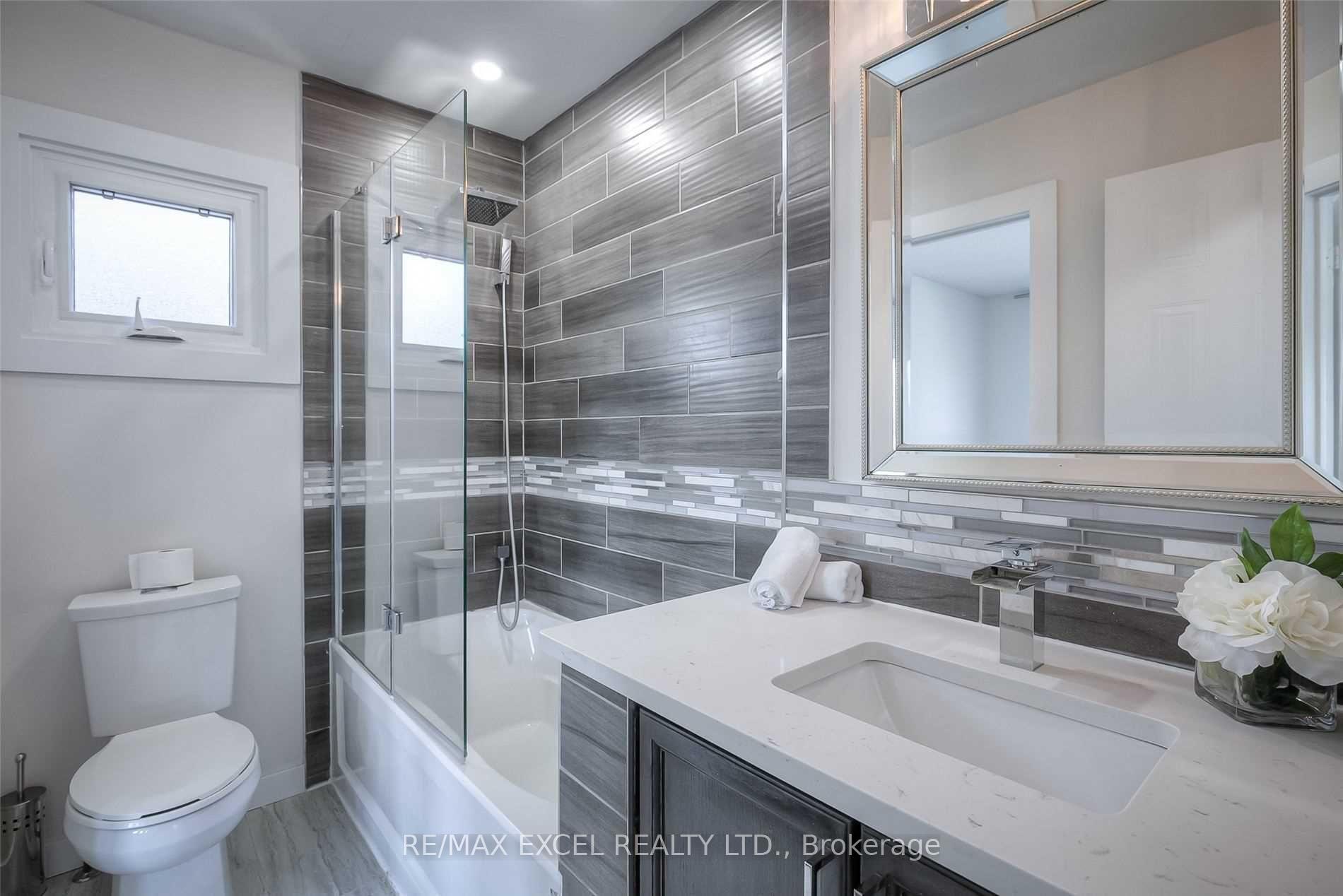 Photo 19 of 22 Weatherup Crescent, Barrie, West Bayfield — HOMEH