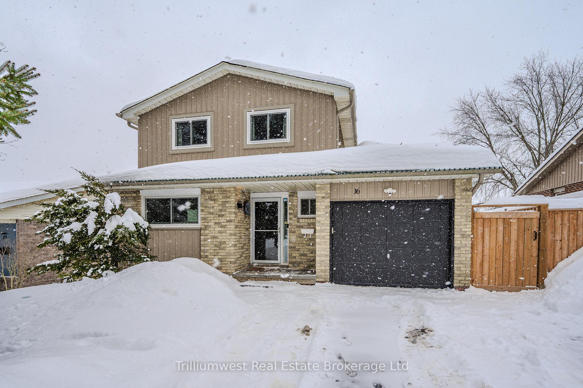Photo 2 of 16 Woodridge Drive, Guelph, Willow West/Sugarbush/West Acres — HOMEH