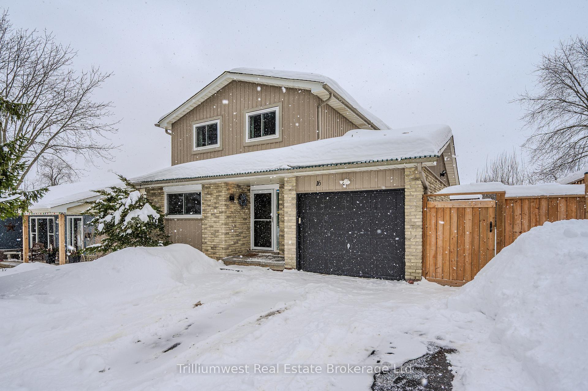 Photo 3 of 16 Woodridge Drive, Guelph, Willow West/Sugarbush/West Acres — HOMEH
