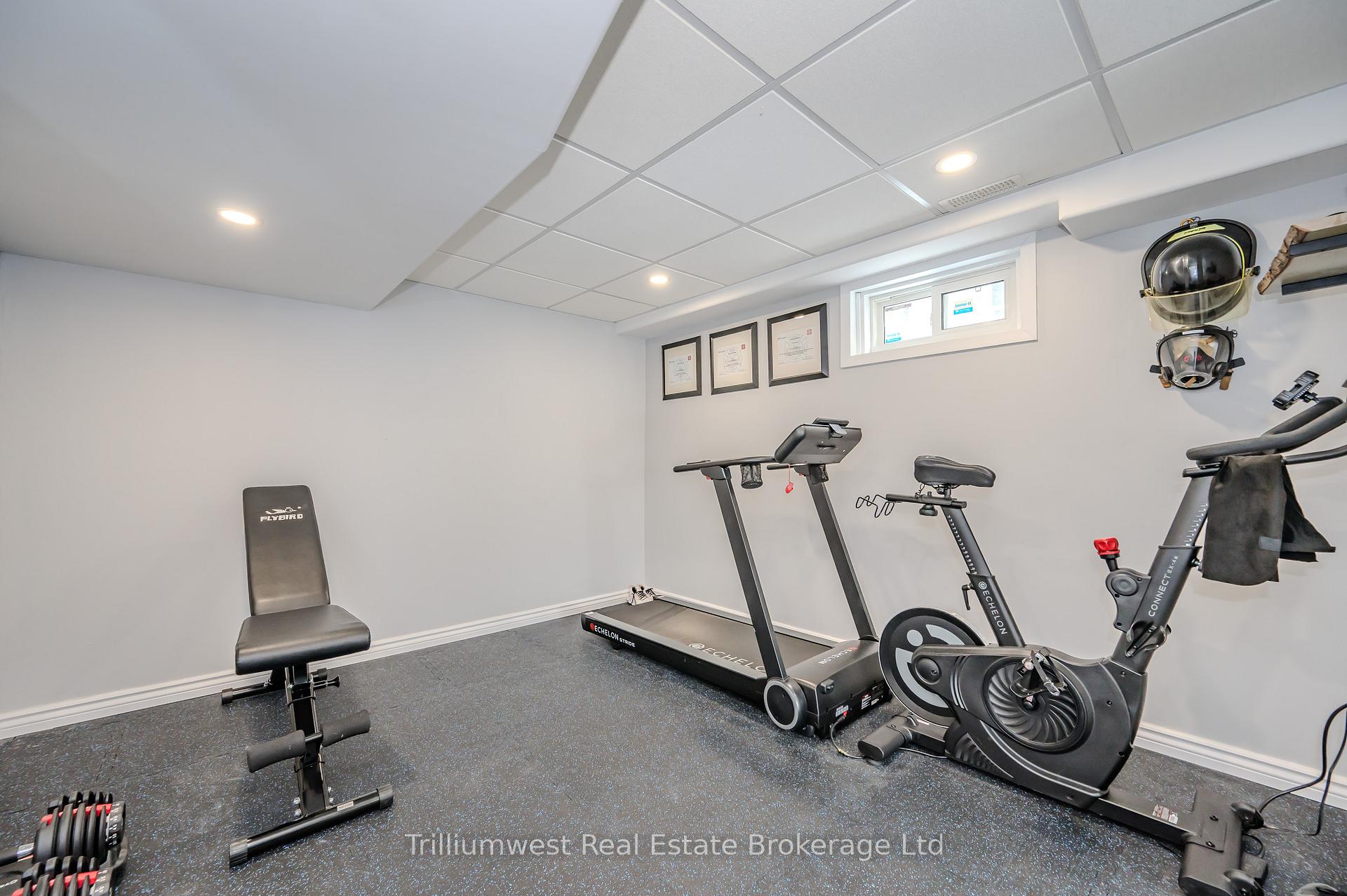 Photo 26 of 16 Woodridge Drive, Guelph, Willow West/Sugarbush/West Acres — HOMEH