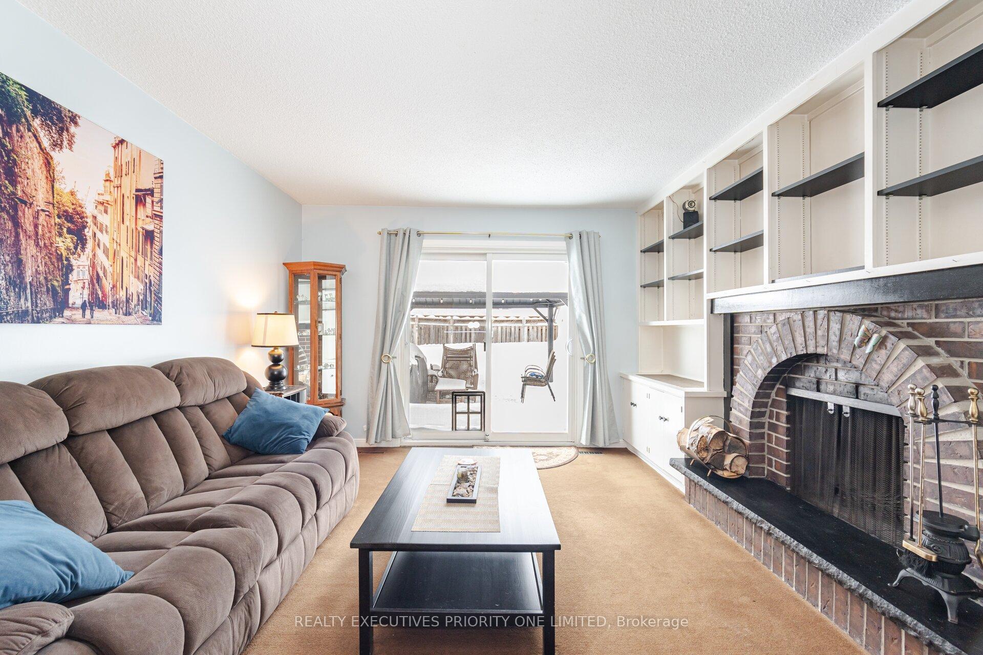 Photo 14 of 365 Kingsview Drive, Caledon, Bolton North — HOMEH