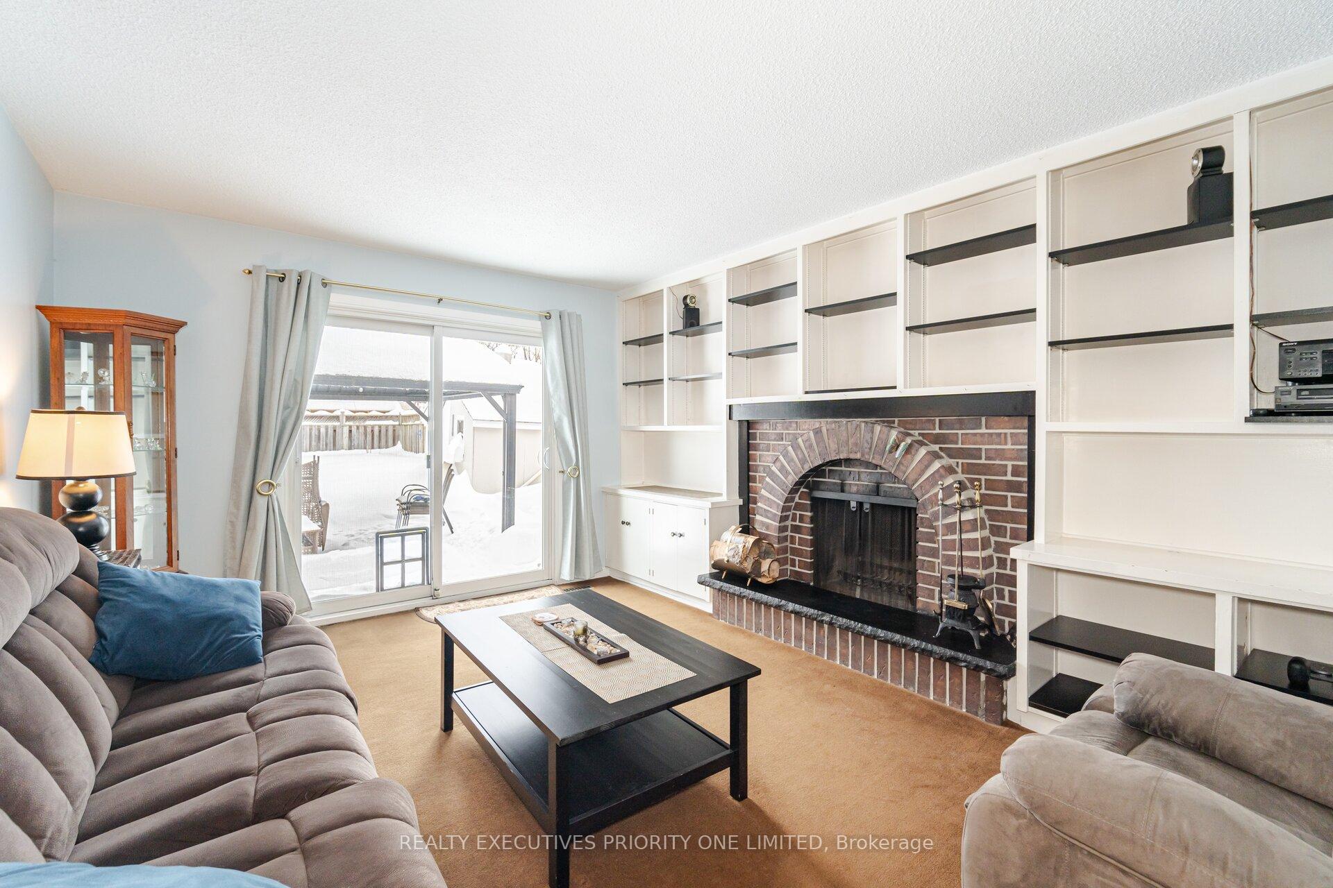 Photo 15 of 365 Kingsview Drive, Caledon, Bolton North — HOMEH