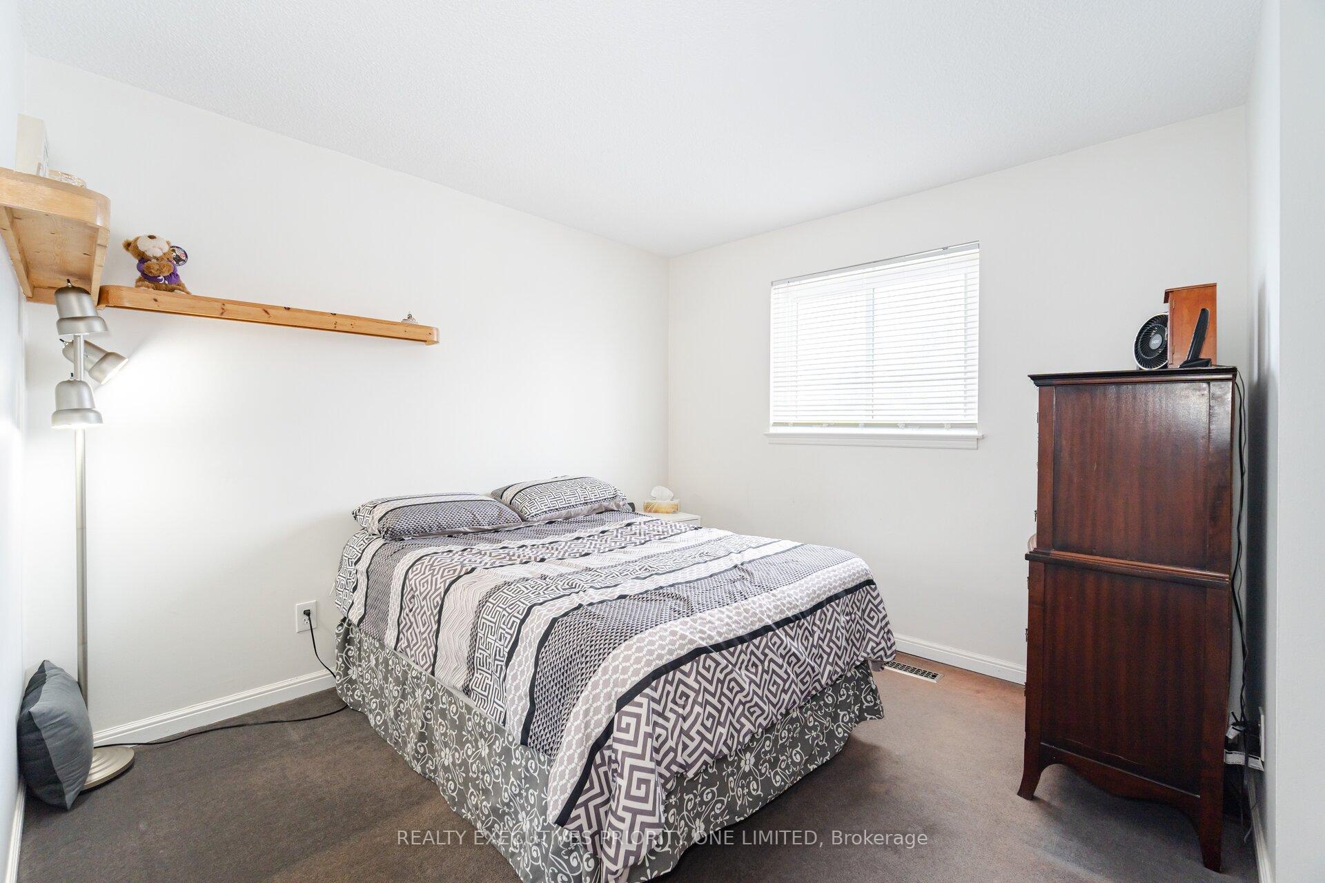 Photo 19 of 365 Kingsview Drive, Caledon, Bolton North — HOMEH